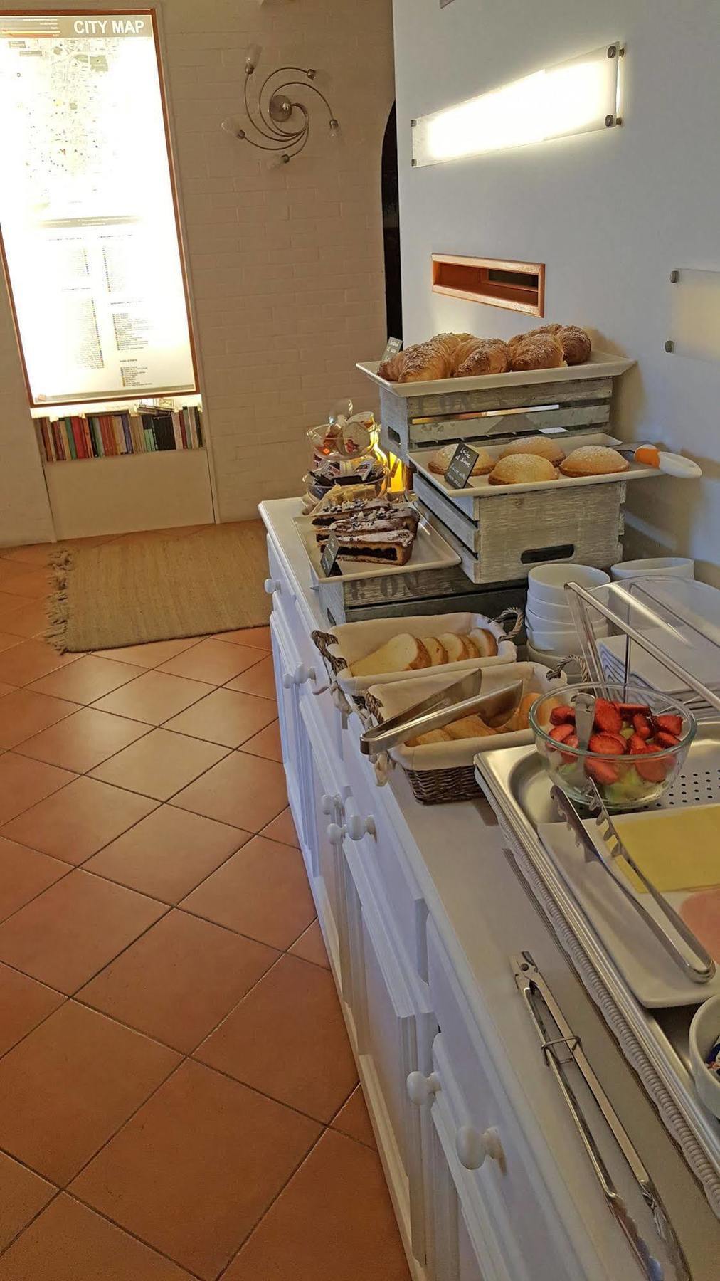 B&B Palazzo Reale Palermo Bagian luar foto