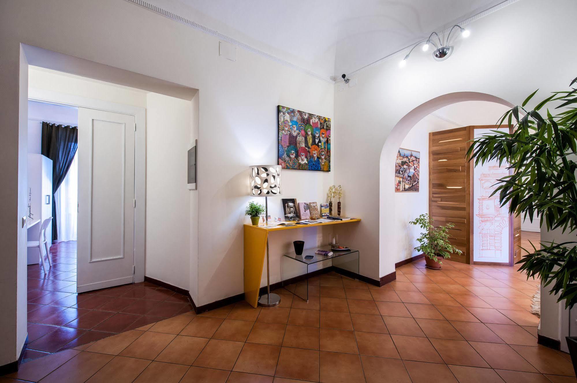B&B Palazzo Reale Palermo Bagian luar foto